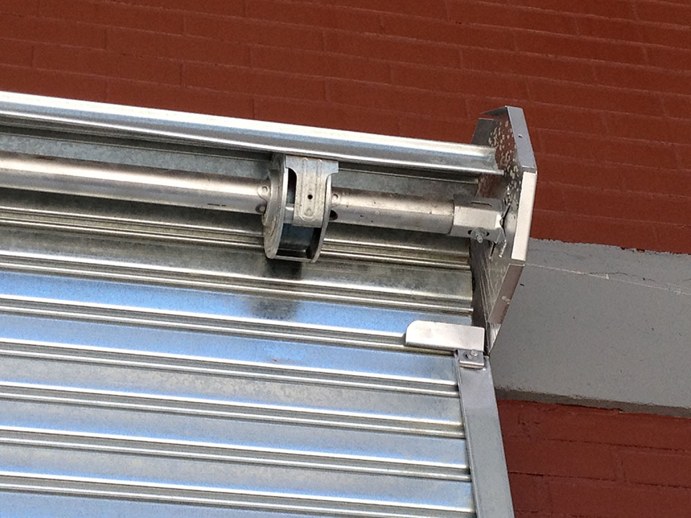 cortinas metálicas enrollables